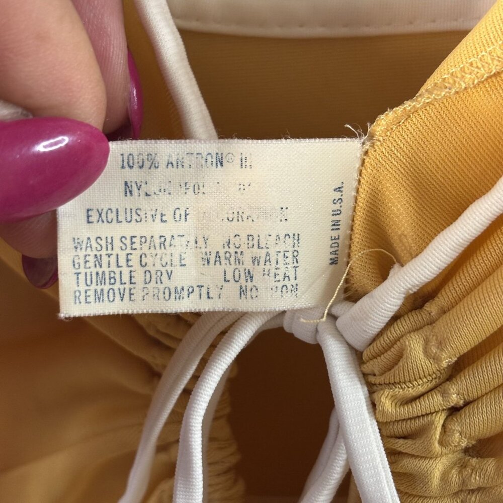 Vintage Vassarette Yellow Maxi Nightgown With Adjustable Tie Front & Scoop Back - Picture 7 of 9